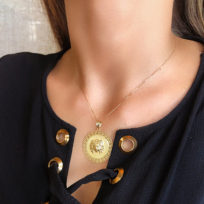 18K Yellow Gold Medusa Medal With Openwork Border And Shaded Greek Key 33 mm