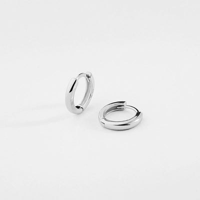 Classic style silver hoop earrings