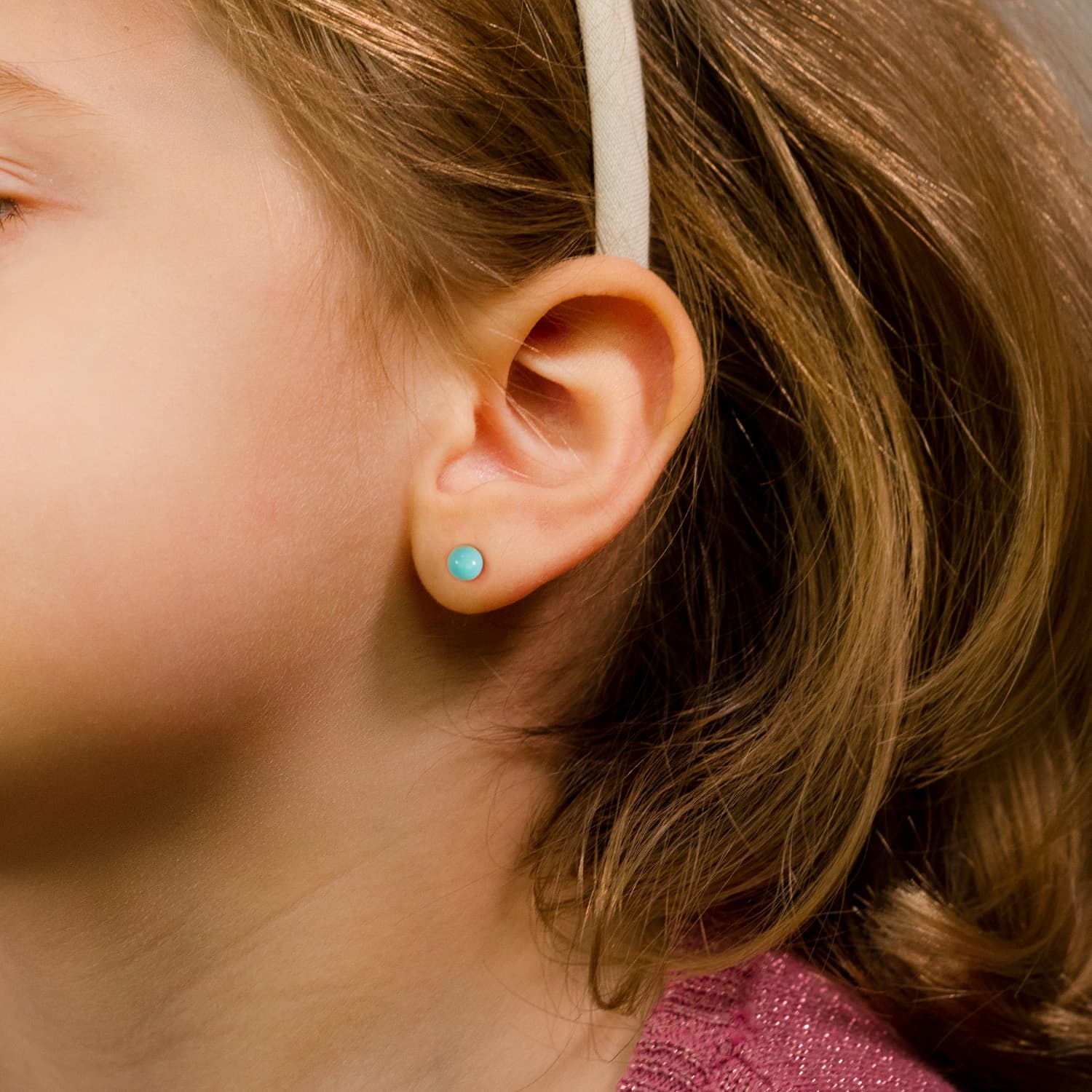 18K Yellow Gold Turquoise Earrings 4mm Nut Closure