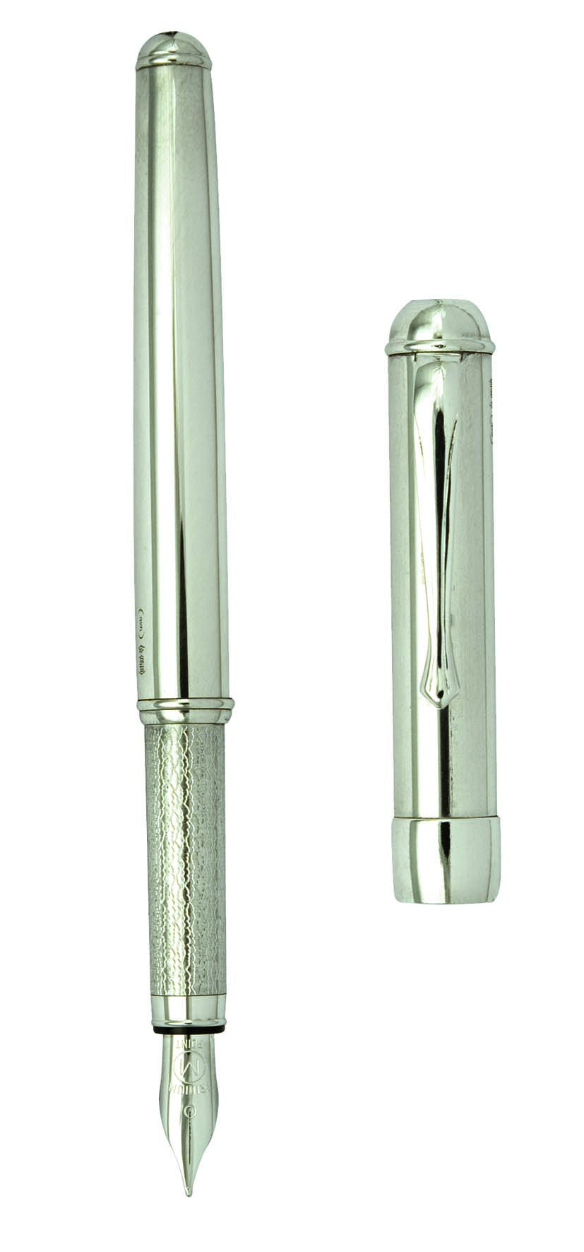 Pluma estilográfica de plata de ley de acabado liso