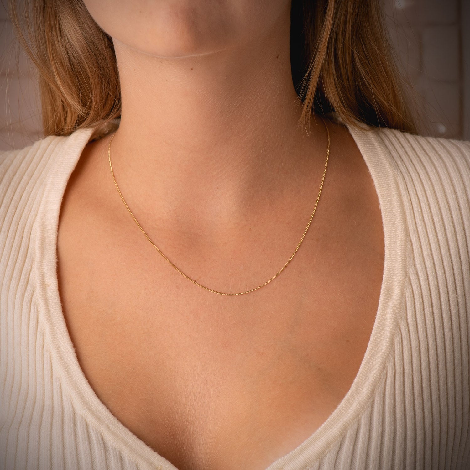 18K Cadena Maciza Barbada 45 cm 0.8 mm