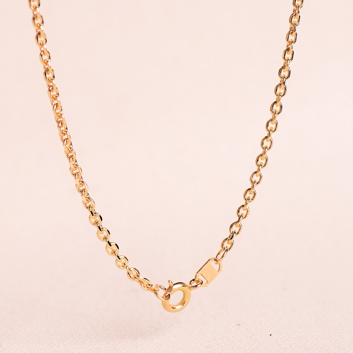 18K Cadena Maciza Forzada 60 cm 2.5 mm