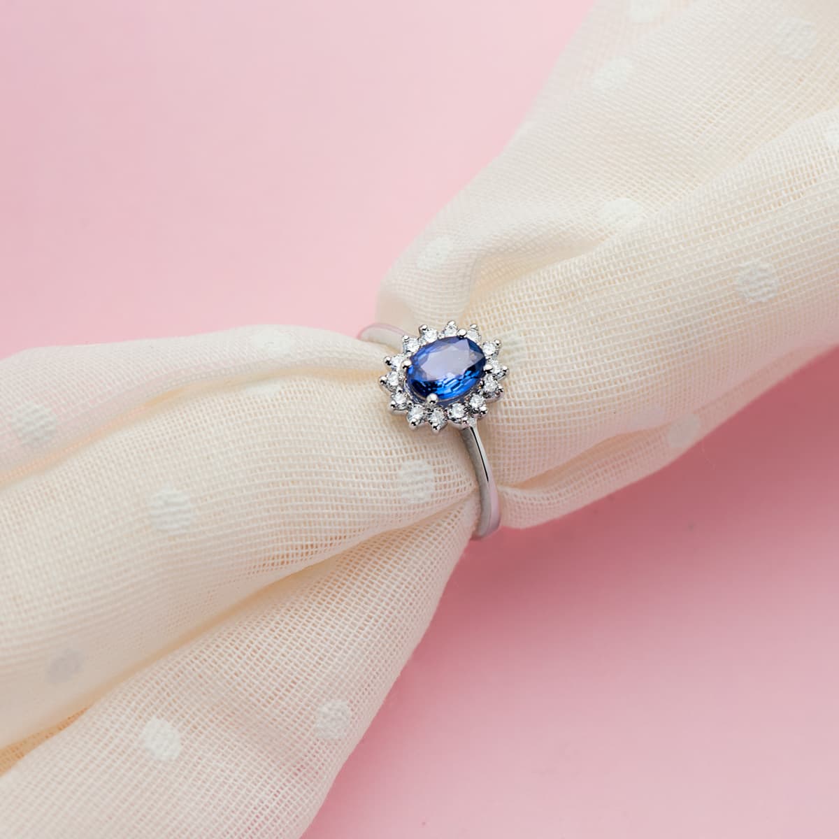 18K Anillo Sortija Oro Blanco Zafiro 0.98 Qts. con Diamantes