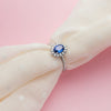 Bague saphir en or blanc 18 carats 0,98 Qts. avec des diamants