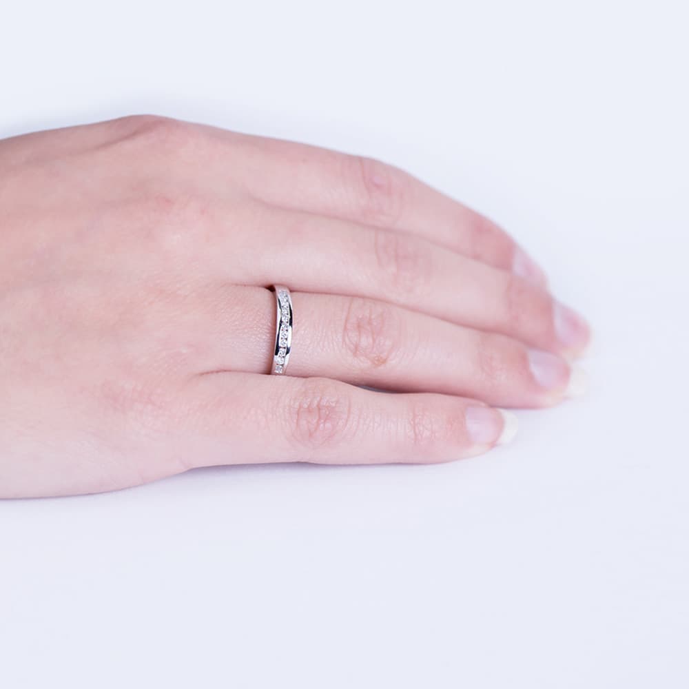 18K White Gold Ring 11 Diamonds 0.150 Carats Si-H