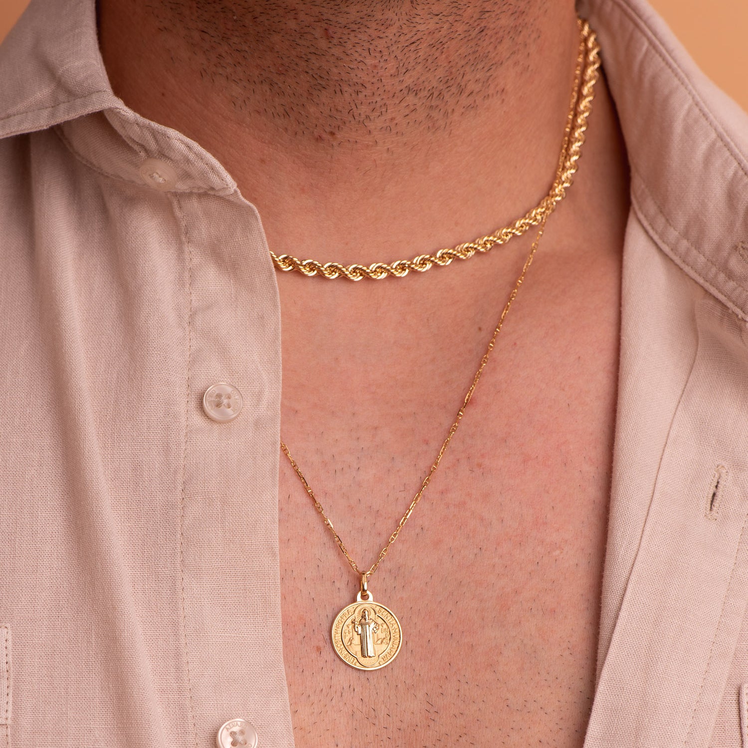 18K Cordon Salomonico 45 cm Ligero 4.3 mm 10 gr