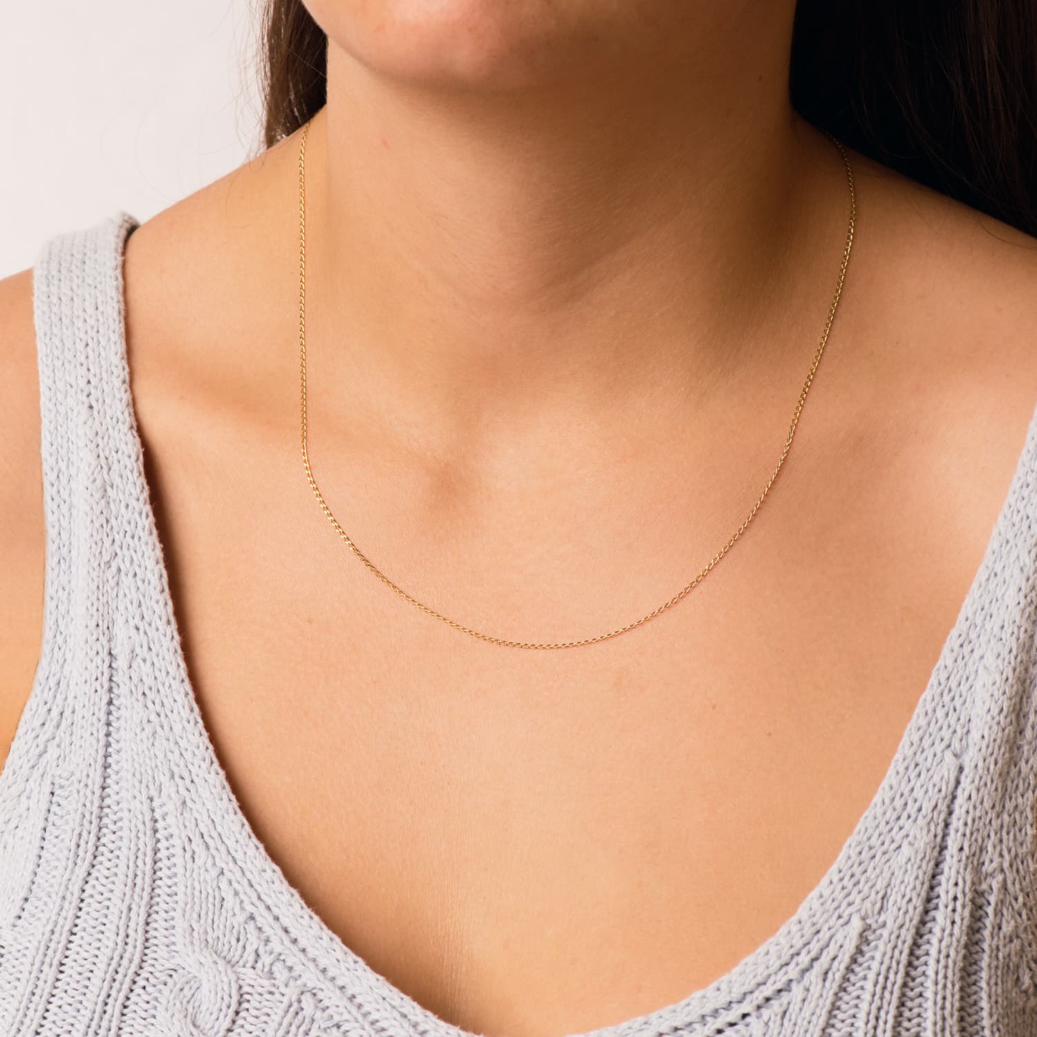 18K Yellow Gold Solid Bilbao Chain Width: 1mm Length: 50 cm