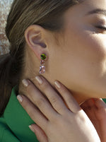 Transparent design colored stone earrings