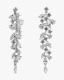 Pendientes largos de novia en plata con diseño floral y circonitas