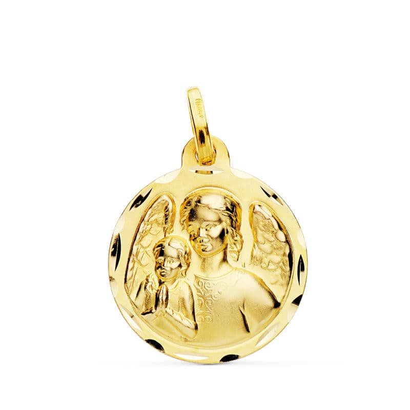 18K Guardian Angel Medal with Carved Child 18 mm