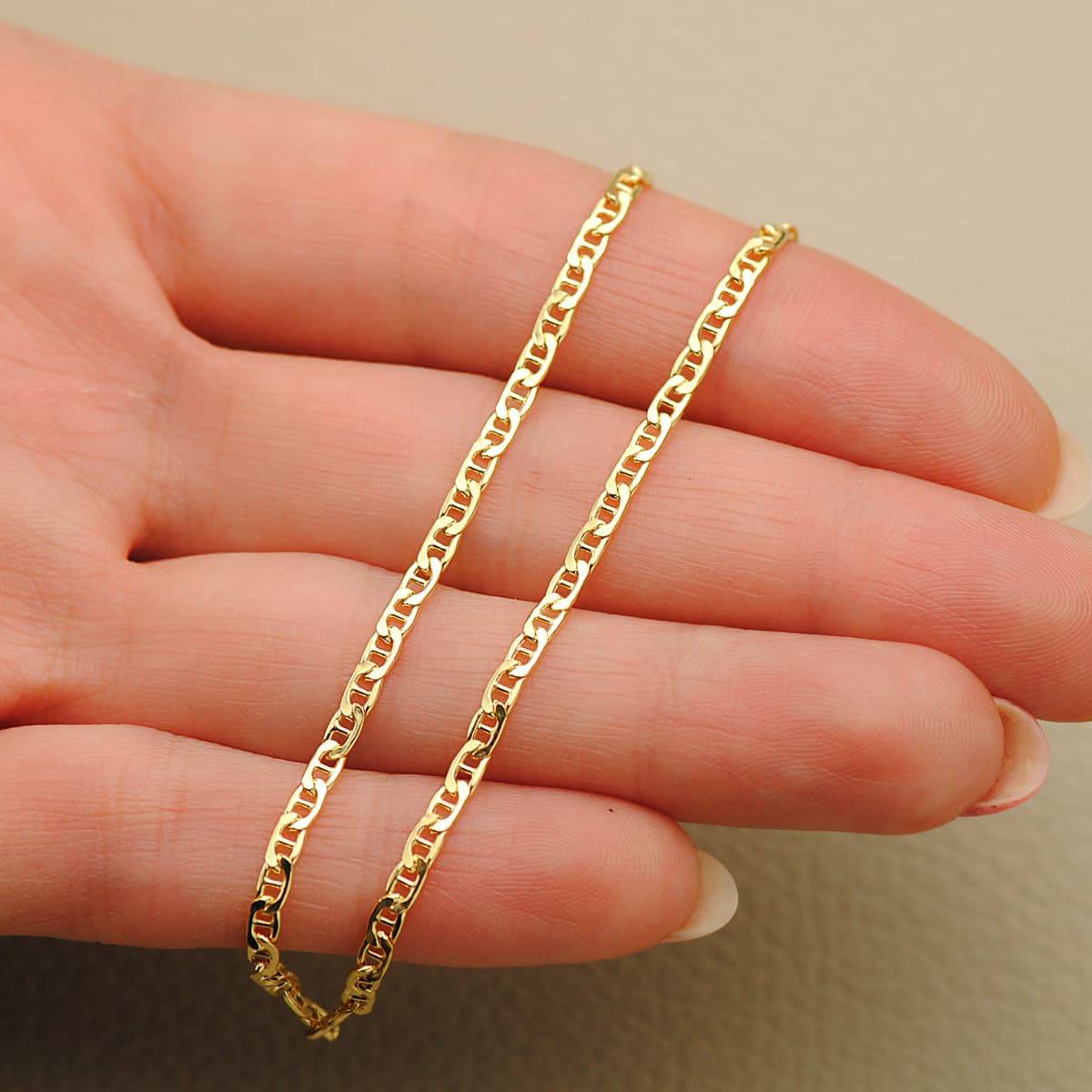 Chaîne 18K Or Jaune Ancre Plate Creuse Longueur 50 cm Largeur 2 mm