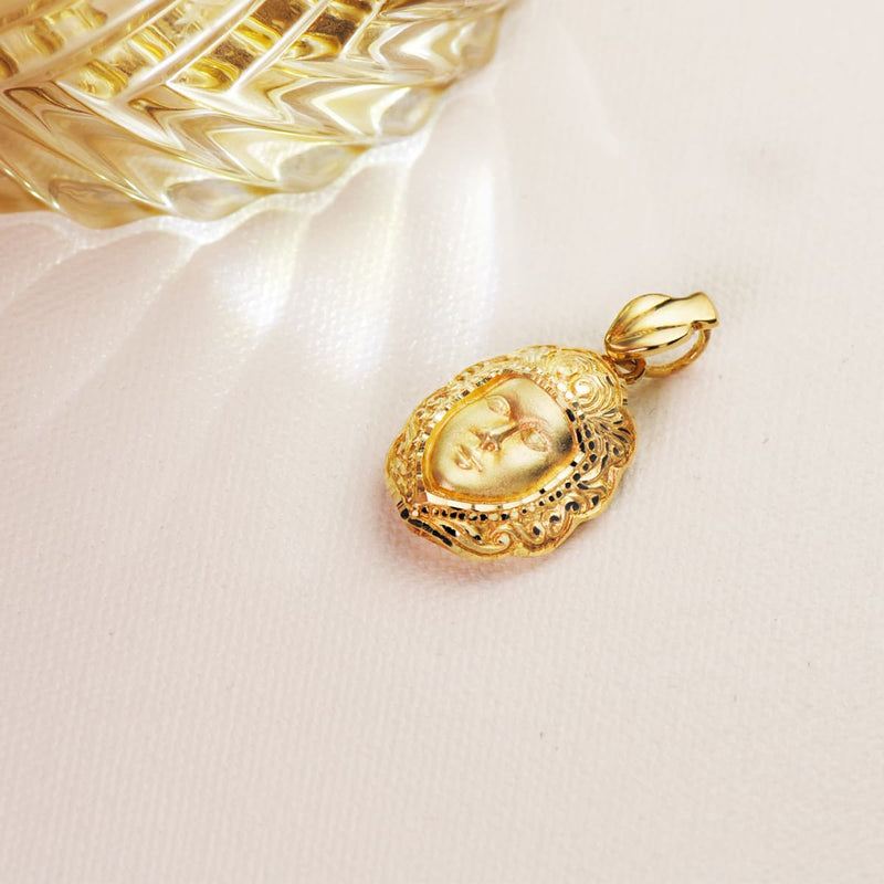 18K Yellow Gold Virgen Del Rocio Face Pendant 26 x 18 mm