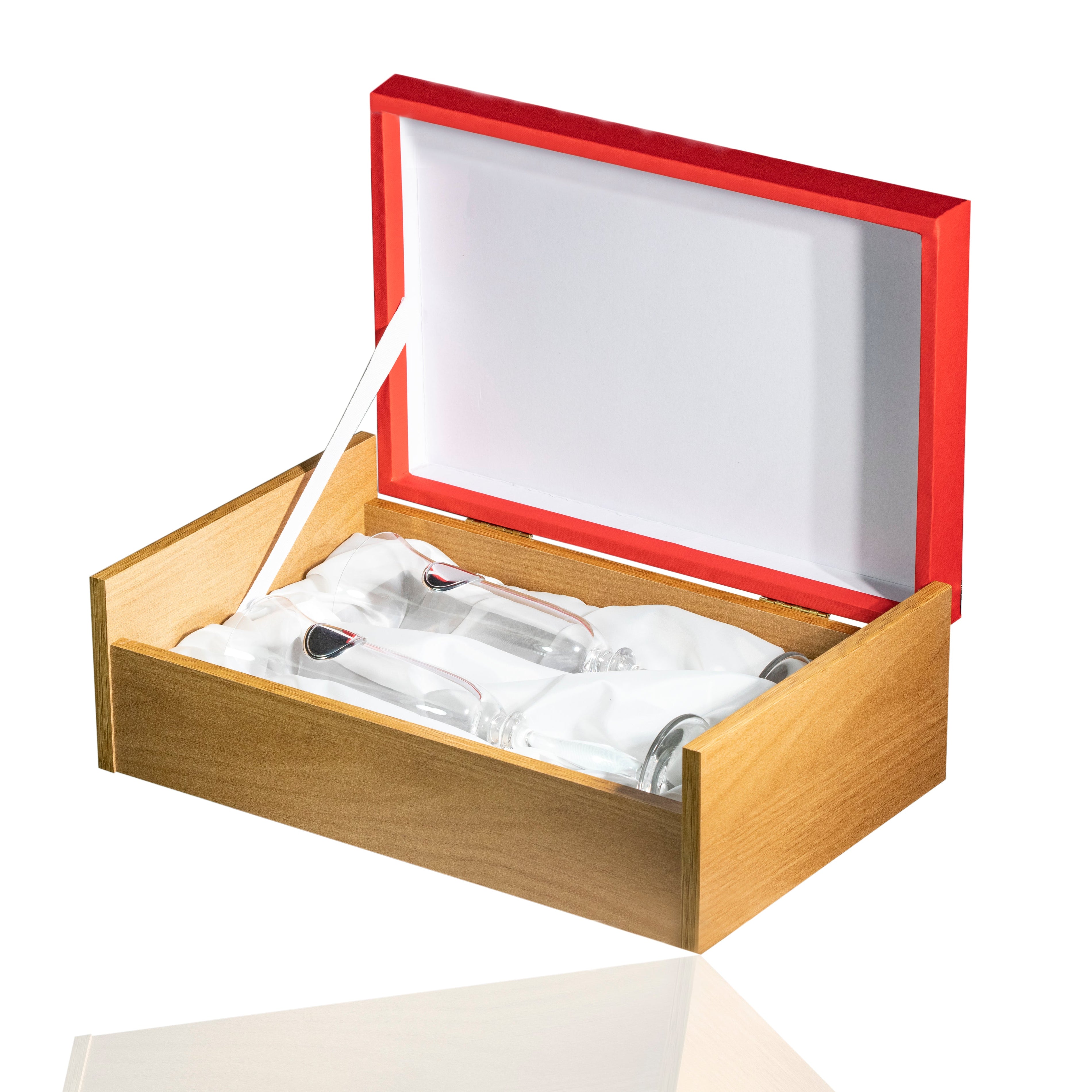 Personalized Wedding or Anniversary Glasses in Silver with Wooden Case