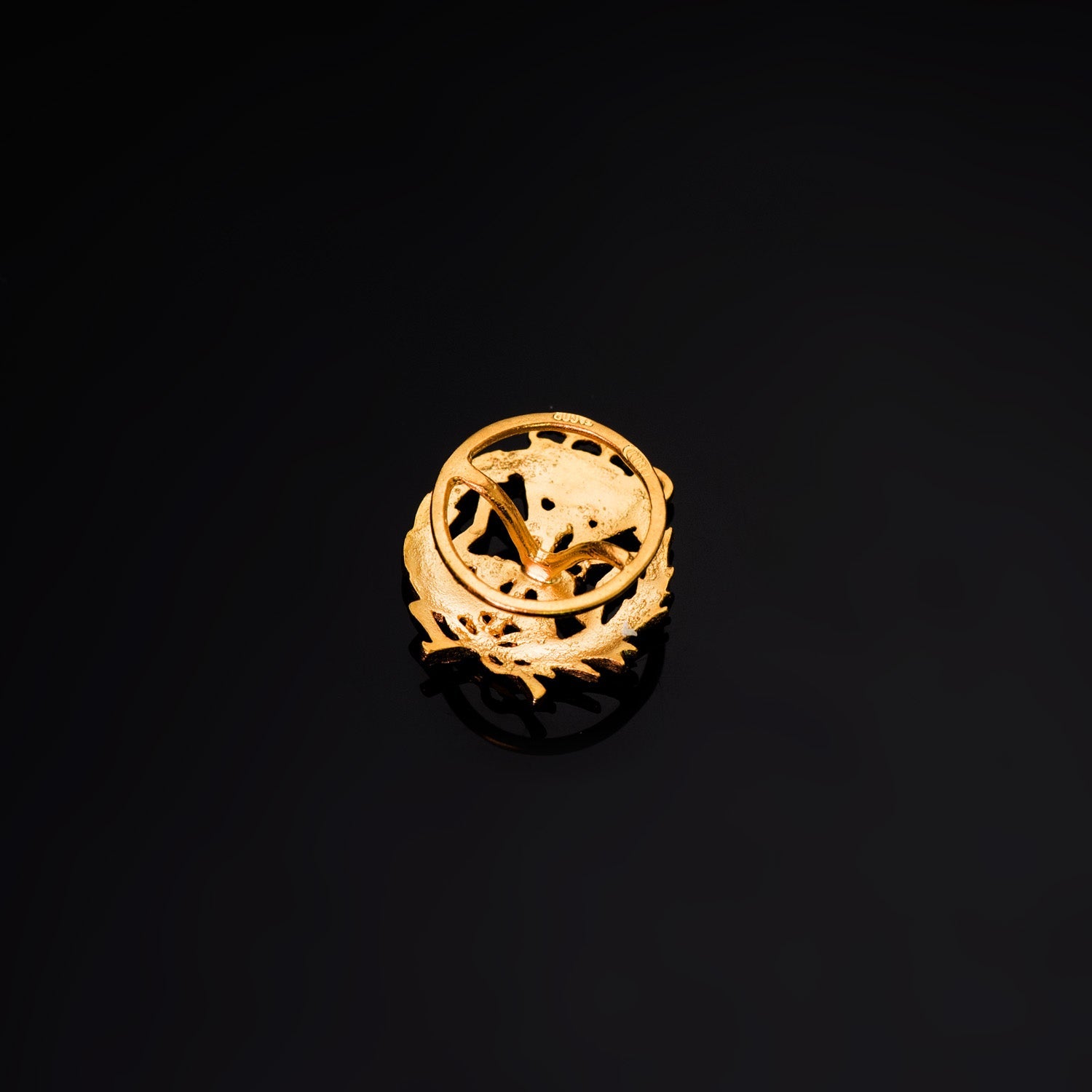 18K Insignia Oro Amarillo Odontologia  17 x 14 mm