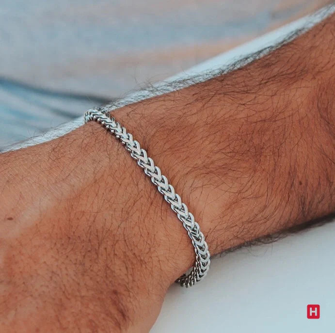 Steel Bracelet Be Special