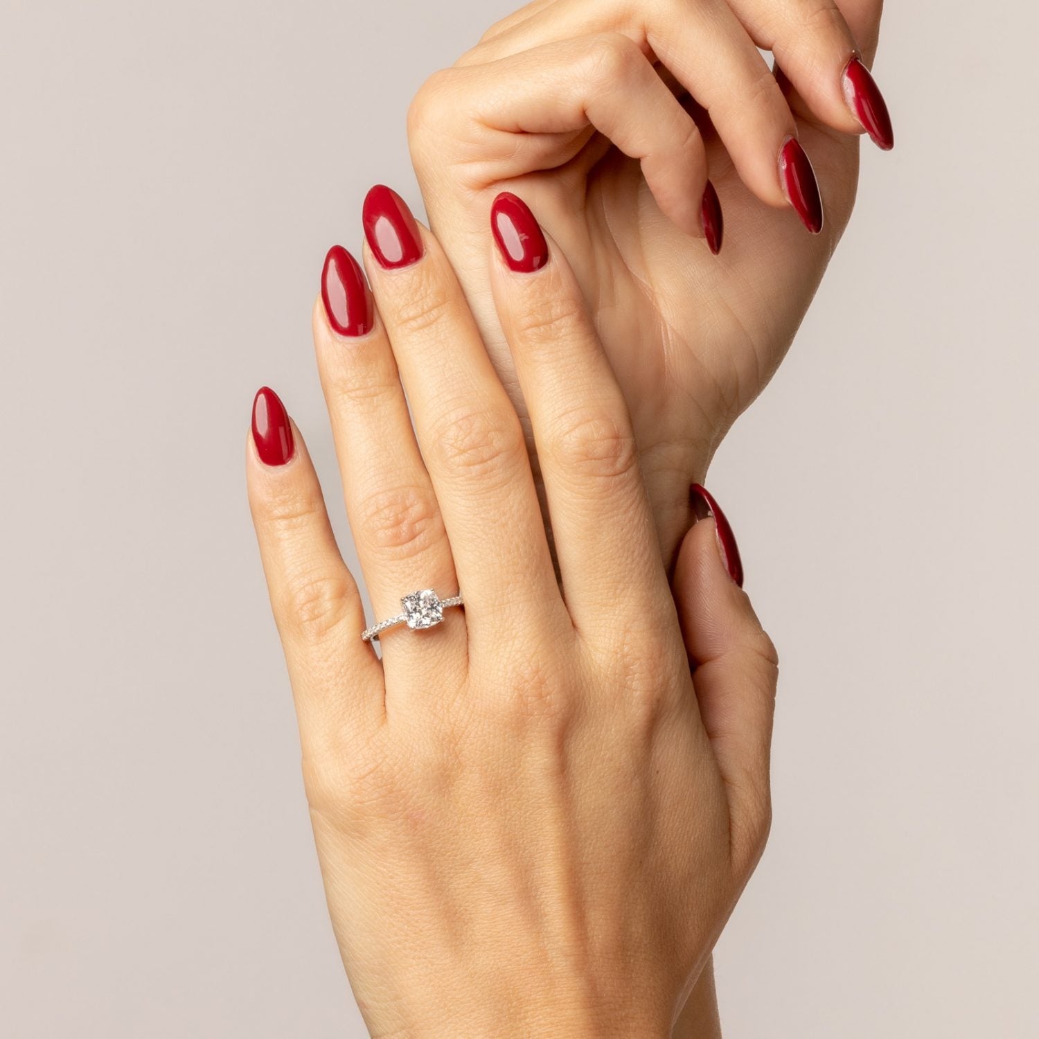 Solitaire 7 mm princess cut with cubic zirconia