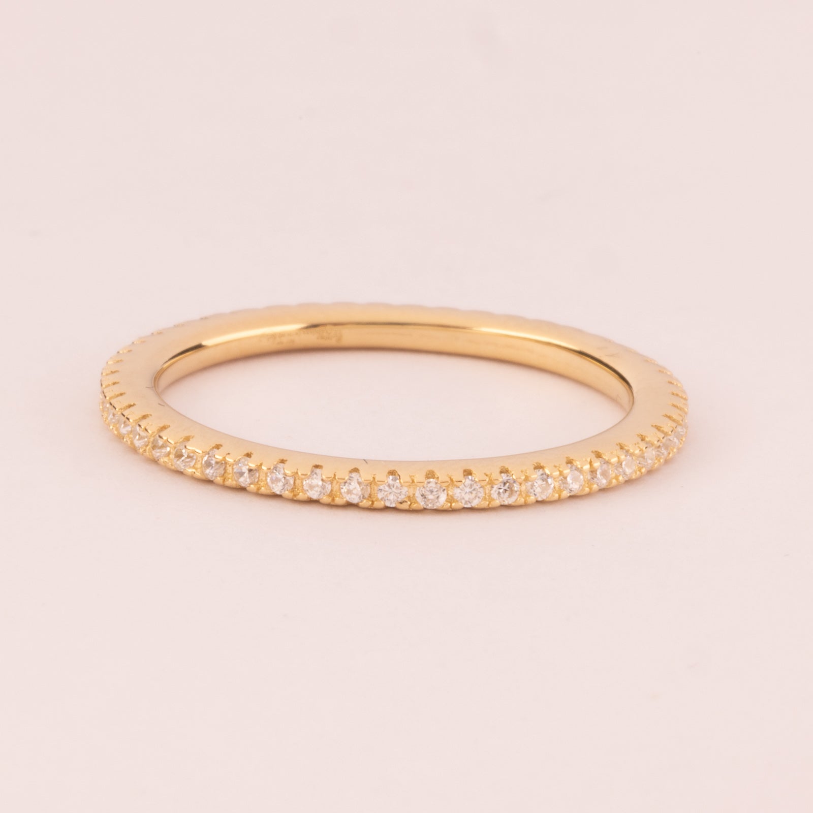 Alliance with 1.5 mm cubic zirconia, 18k gold plated