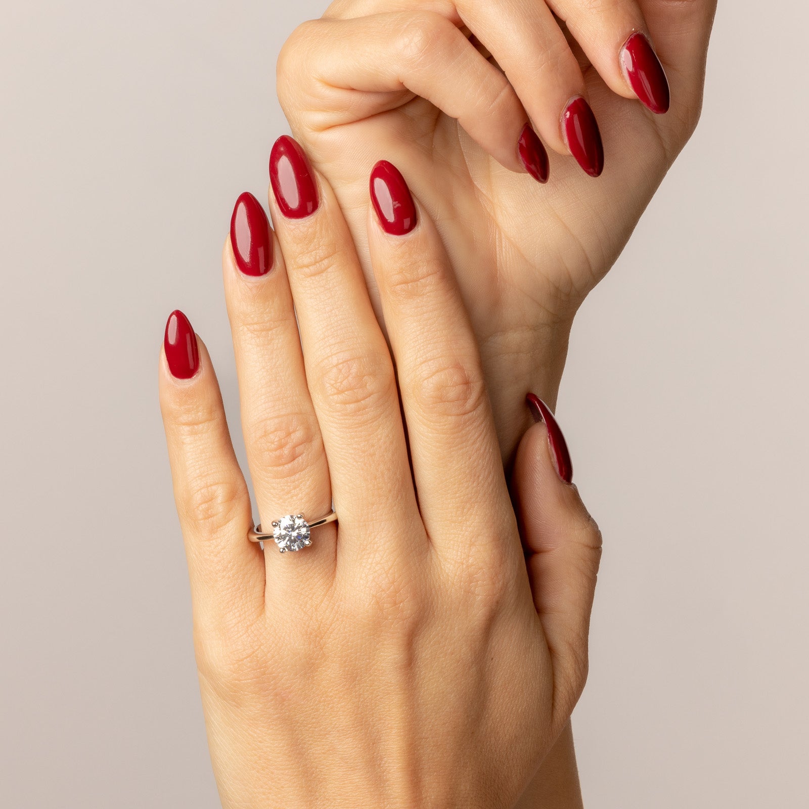 Solitaire 4 claws with 8 mm cubic zirconia gold plated 18k