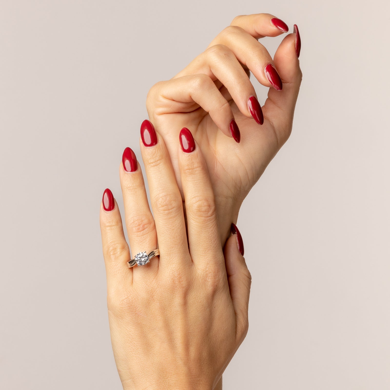 Solitaire with 8 mm mechanized setting