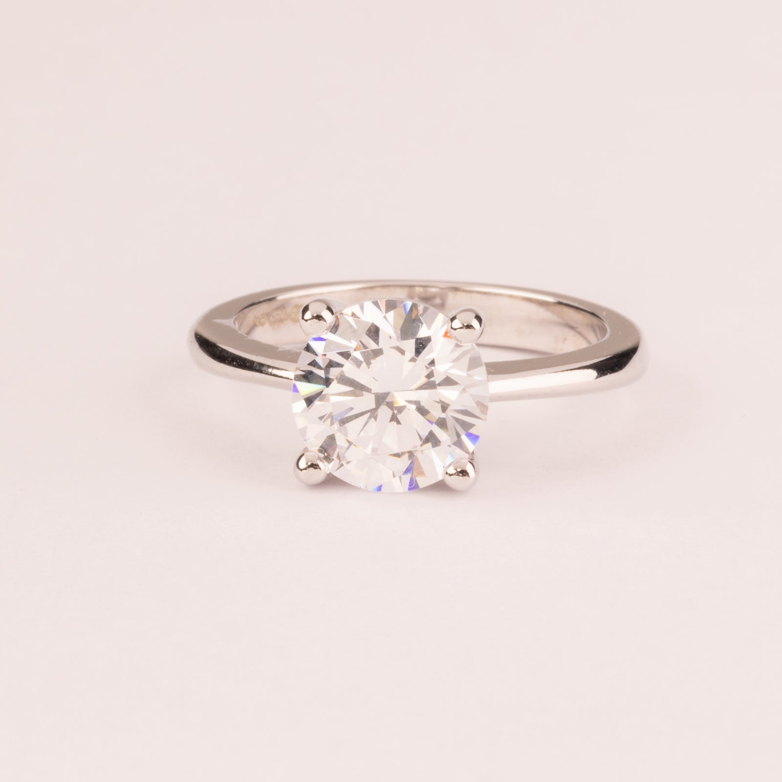 9 mm smooth stem solitaire