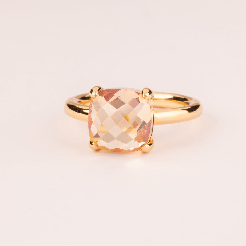 Anillo colorido con circonitas talla cojín champagne