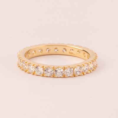 Alliance with 2.5 mm zircons plated in 18k gold