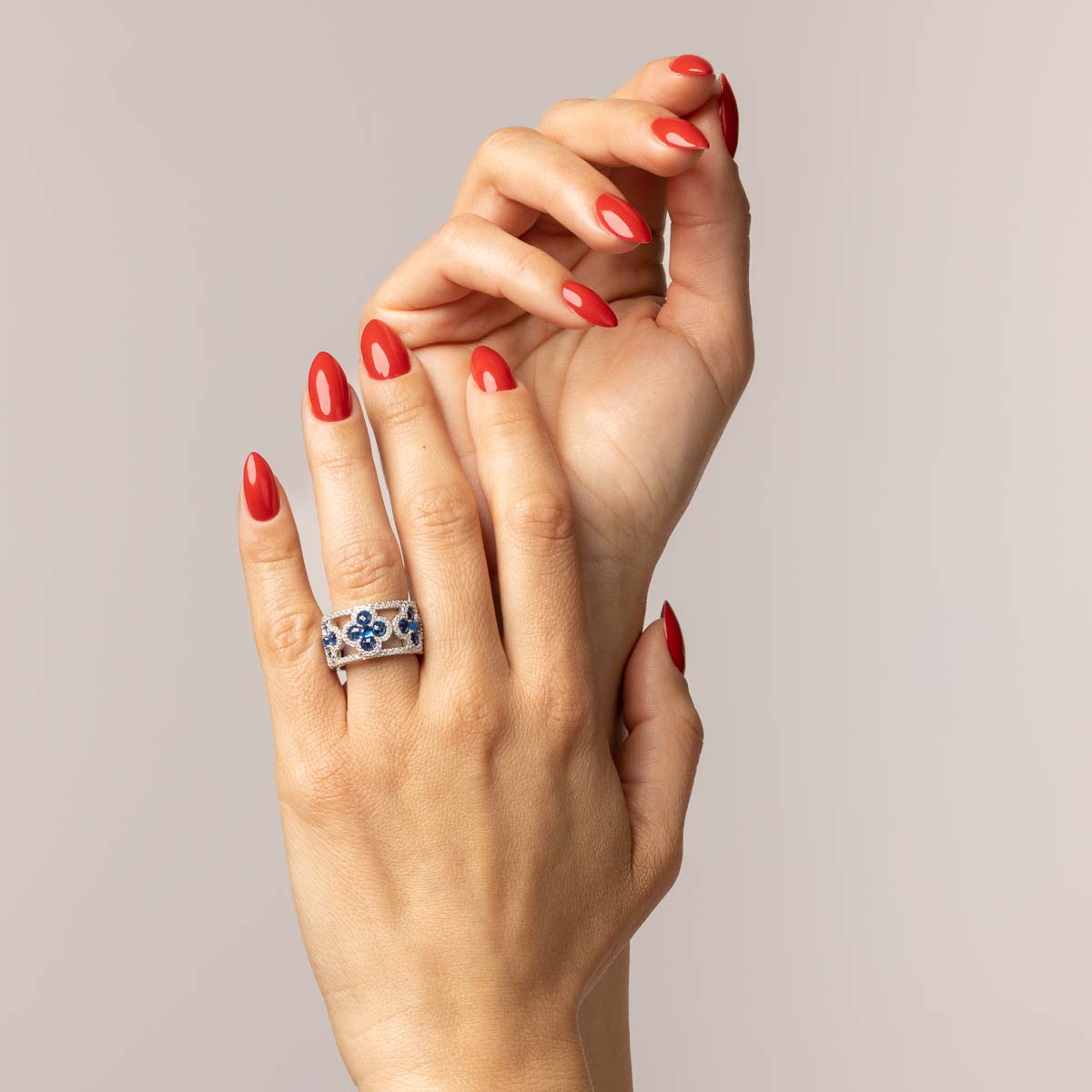 Ruby color flower band ring 18k gold plated