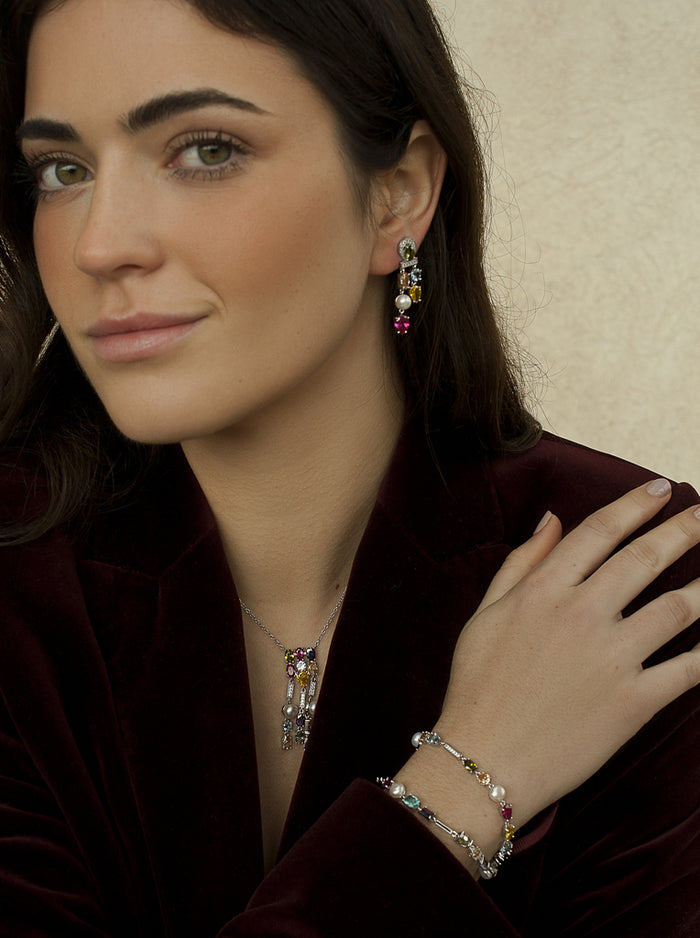 Pendientes con Piedras de Colores Diseño Vibrante