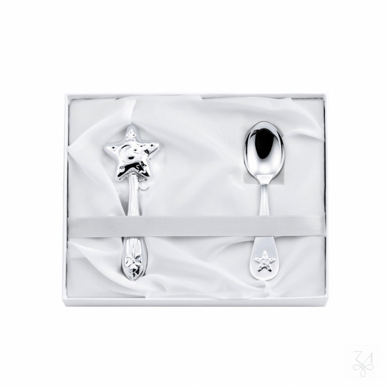 Kit de regalo de bebé de plata modelo Estrellita con sonajero y cuchara en estuche
