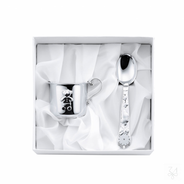 Kit de regalo de bebé modelo Osito con taza y cuchara de plata de ley en estuche