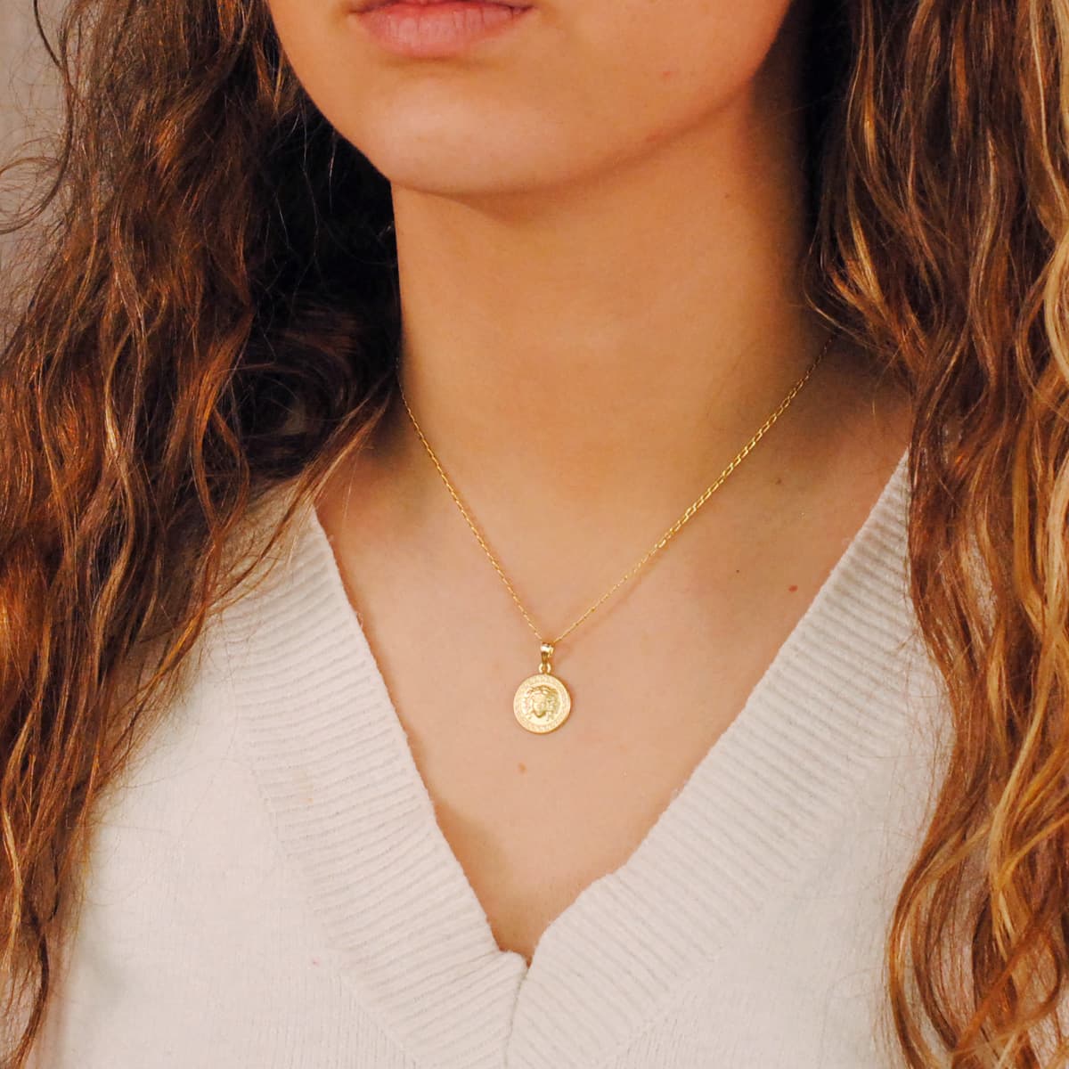 18K Yellow Gold Medusa Medal with Matte Greek Border 15 mm