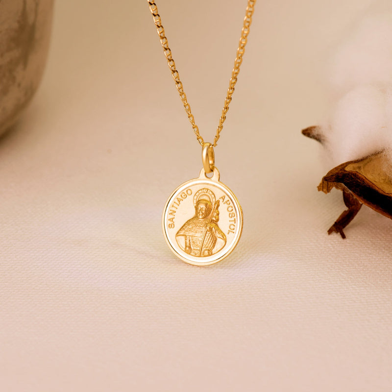 18K Medalla Santiago Apostol Bisel 18 mm