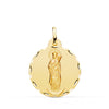 Médaille Vierge de l'Almudena en Or Jaune 18 Carats Sculptée 22 mm