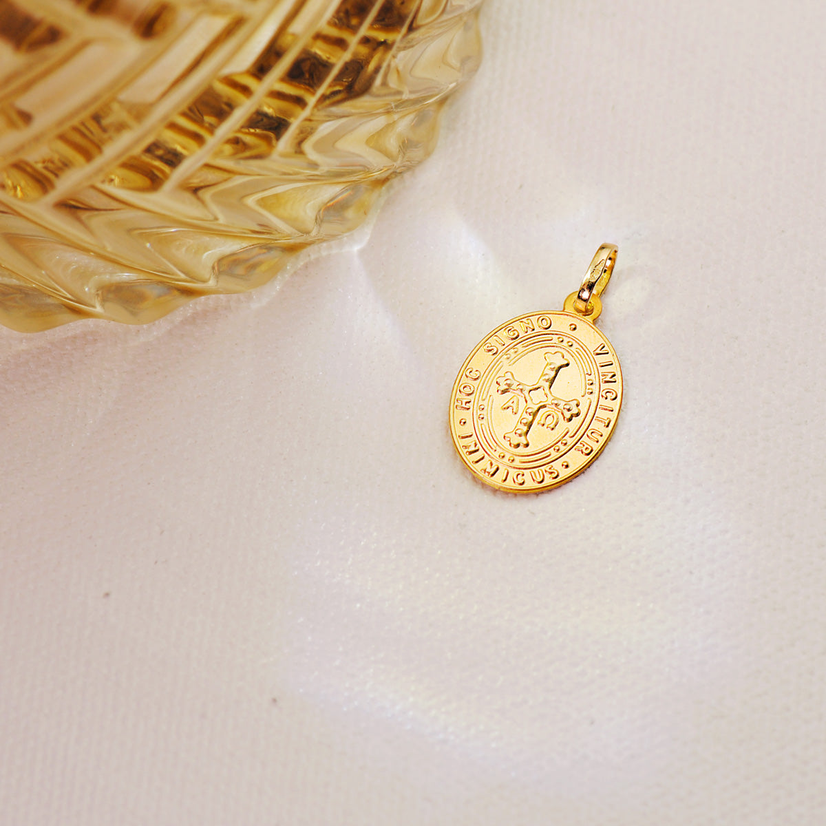 18K Medal Escapular Virgin Covadonga And Cross Of Victory 20x14 mm