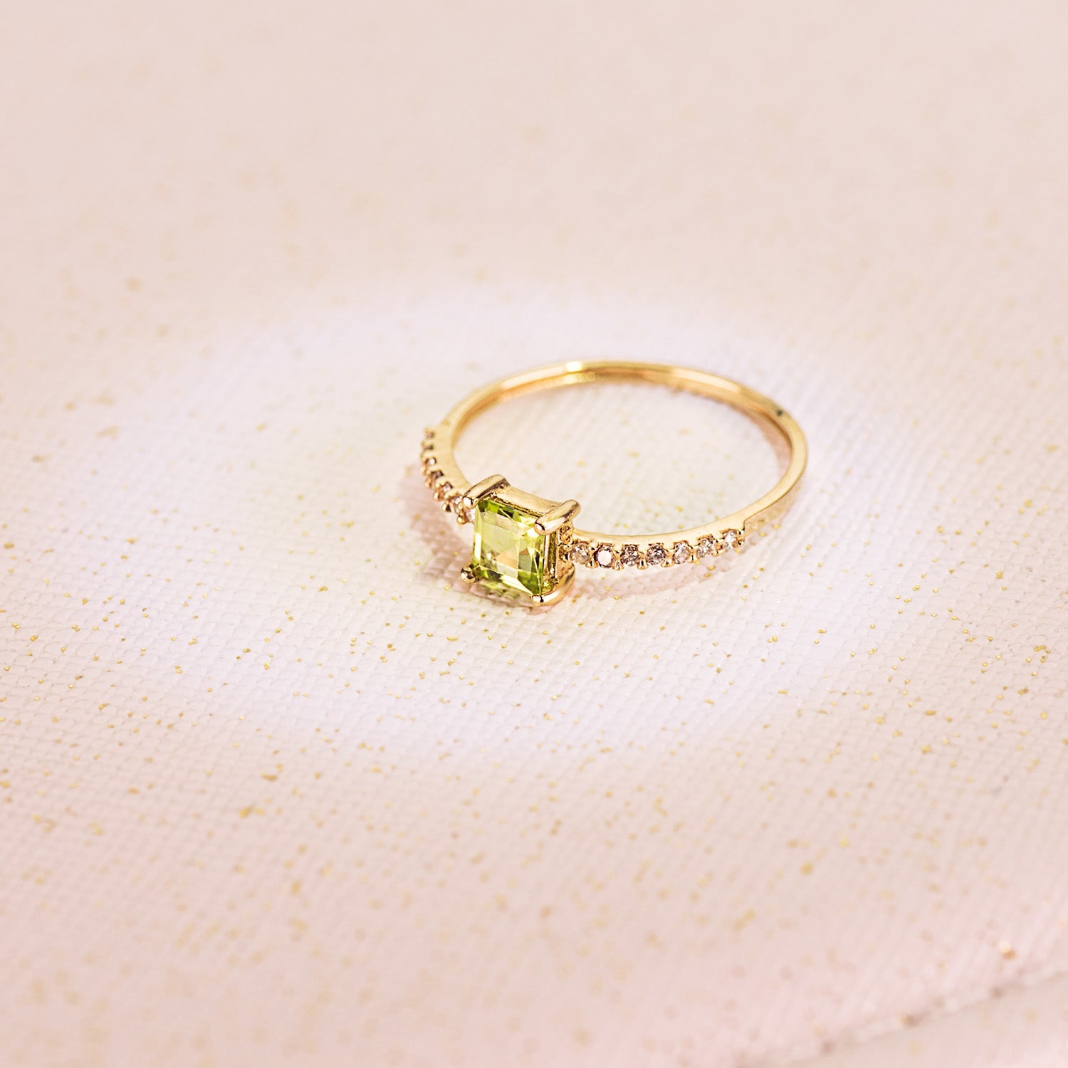Yellow Gold Ring 14 Diamonds 0.070 Qts. G-Vs2. Peridot 4x4 mm Body 1 mm