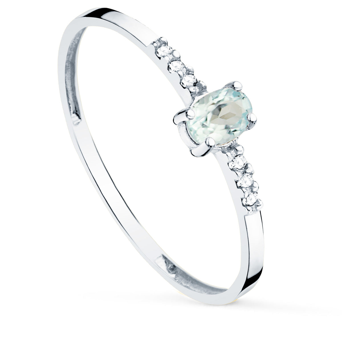 18K Aquamarine and Diamond Ring