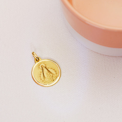 18K Medalla Oro Amarillo Virgen De La Cabeza Bisel 18 mm