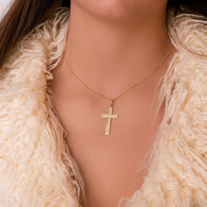 18K Yellow Gold Cross Without Christ Carved Edges 35x20 mm