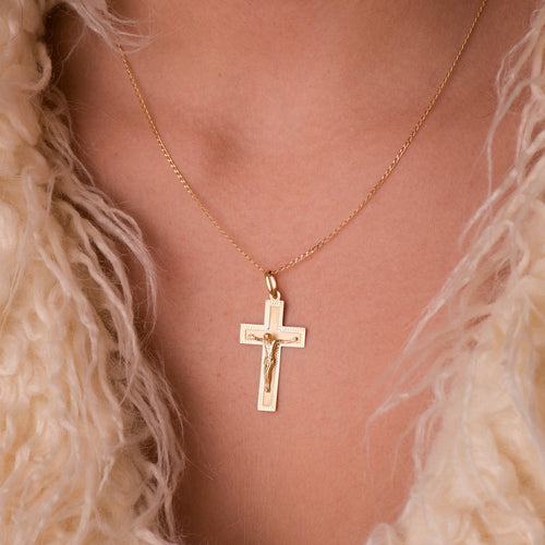 18K Yellow Gold Cross With Christ Carved 35x20 mm