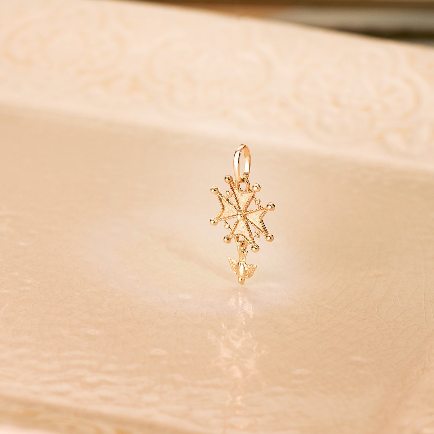 18K Huguenot Cross Yellow Gold With Dove. 23 x 15 mm