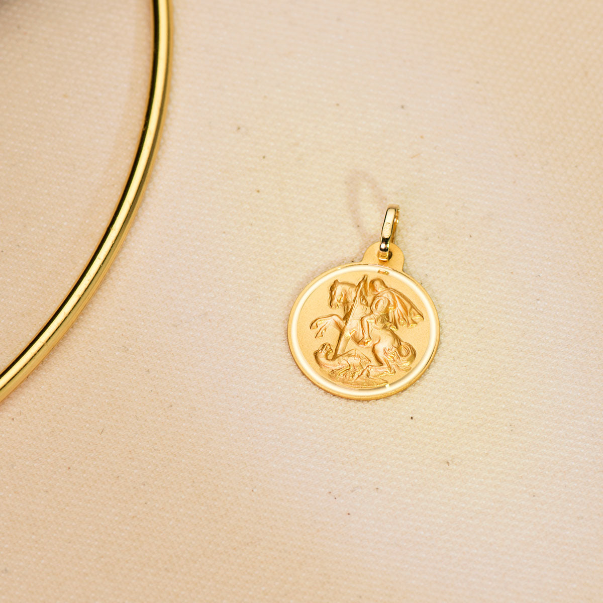 Medaglia San Giorgio 18K Bisel 20 mm