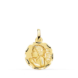 18K Medalla Angel " Niño Piadoso " Rezando Tallado 16 mm