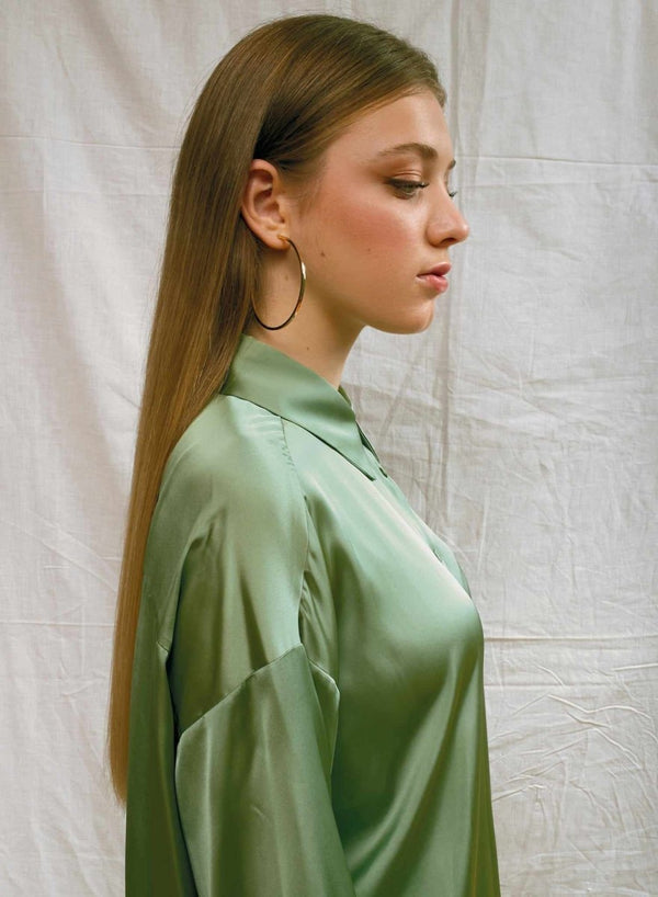 Brincos argolas grandes design quadrado banhados a ouro 55 mm