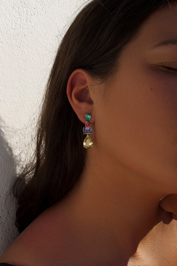 Pendientes de Piedras de Colores con Circonita Verde en Talla Pera