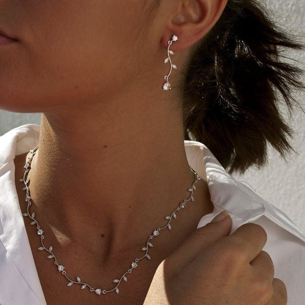 Fine long earrings nature design with zirconia