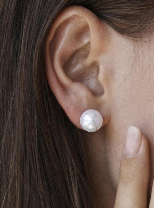 Pendientes perlas chatas pequeñas y clásicas 11,5 cm