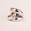 Smooth knot ring