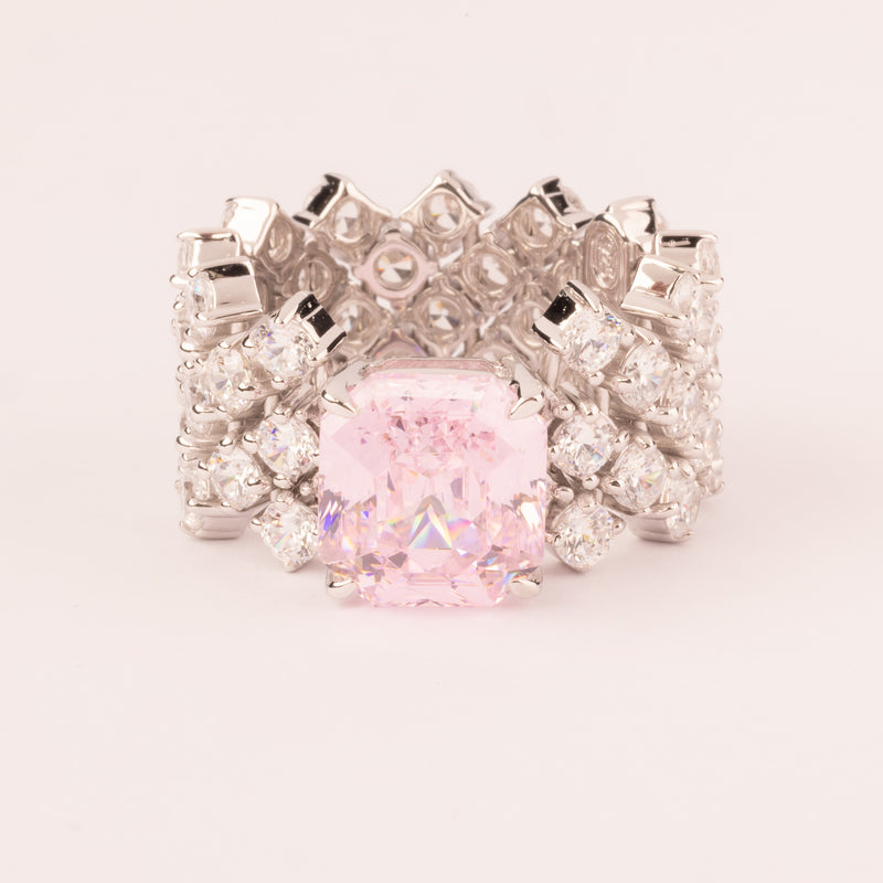 High and soft mesh with central pink zirconia with emerald cut