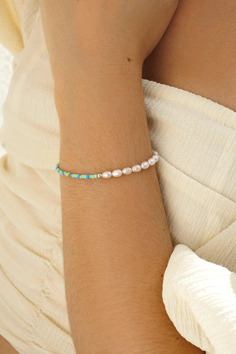 Fine Silver Bracelets with Pearls in Blue and Green Tone