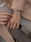 Anéis de prata fina com cravação de zircônia